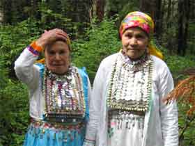 Марийские бабушки. ФОто с  сайта www.evrazia.org