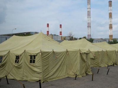 Палаточный лагерь для мигрантов (rian)
