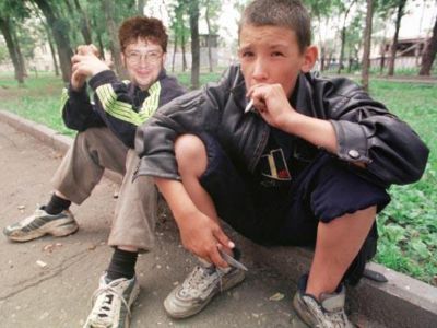Трудные подростки. Фото: tatuhu.ru