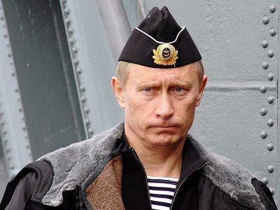 Путин — "подводник". Фото: scandaly.ru