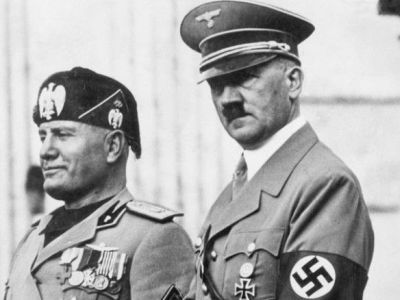 Адольф Гитлер и Бенито Муссолини. Фото: Suddeutsche Zeitung