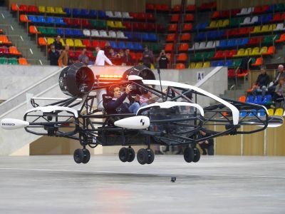 Прототип беспилотного летающего такси от стартапа "Ховер"
