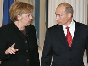 А. Меркель и В. Путин. Фото с сайта politklass.ru