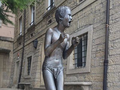Памятник детям Беслана в Сан-Марино. Фото Елены Рыковцевой